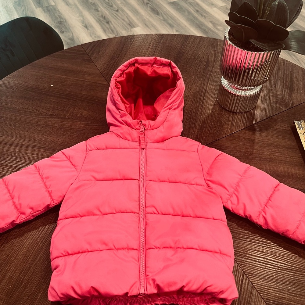 The Children's Place waterproof hot Pink puffer 3T